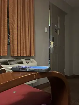 Stressreliever82 Live XXX-Chat