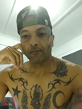 دردشة Daretodeviate الجنسية المباشرة