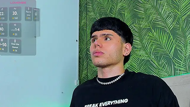 Nathaniel_Park 即時 XXX 聊天