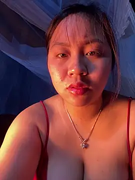 maianhcute Show in webcam