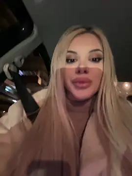 AlyssaFoxx_ 在線直播表演