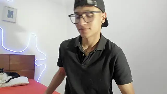 Živý XXX chat hardcoreheat_ind