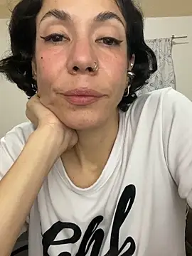 JeanneDuval8888's Webcam Show