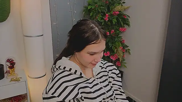 EnidRitzel Webcam Show