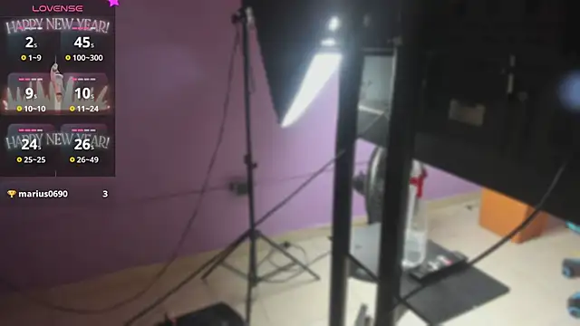 Chat XXX en directo de Lia_little18