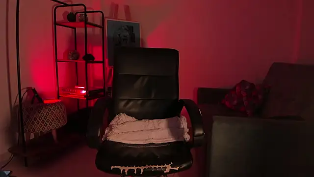 Czat XXX na żywo – FireTheGun_