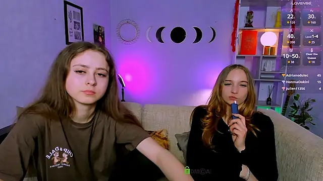 rebecca_smile: απευθείας συνομιλία ΧΧΧ