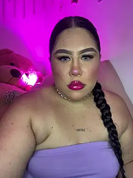 XXX chat uživo modela Mia_Carters