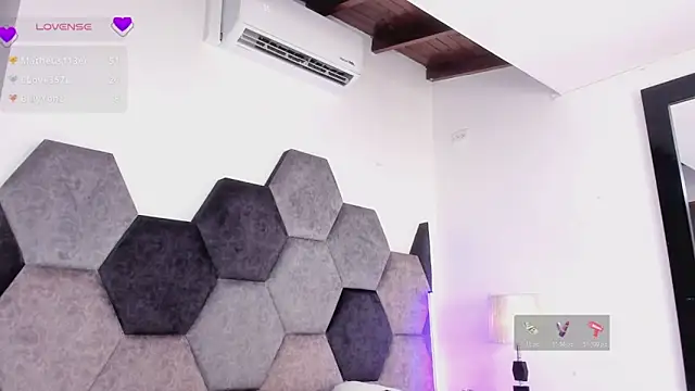 DulceJones Live XXX Chat