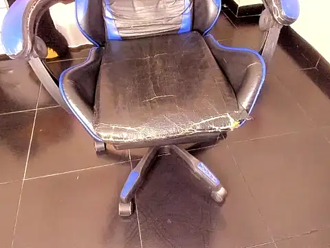 Ailanys_Miller Show Webcam