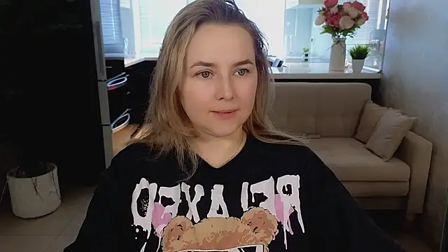 Chat +18 de Mira_Mermayd ao vivo