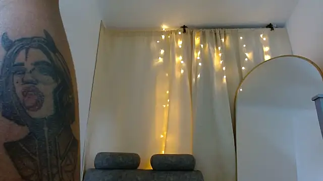 _diamondpamela's Live XXX Chat