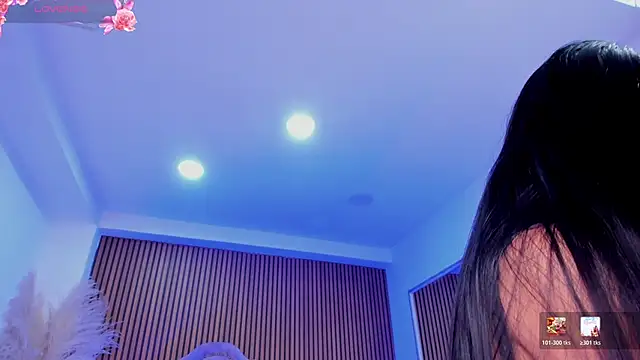 Chat +18 de SelenaStonne ao vivo