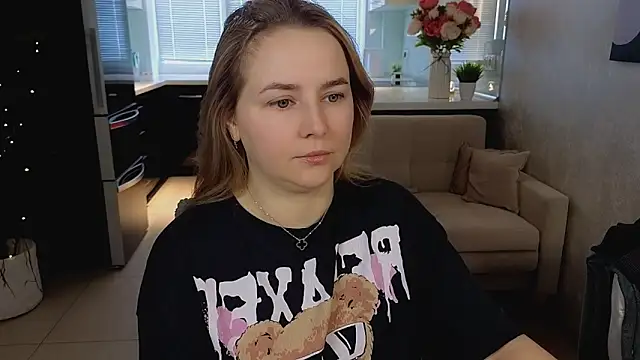 Chat XXX en directo de Mira_Mermayd