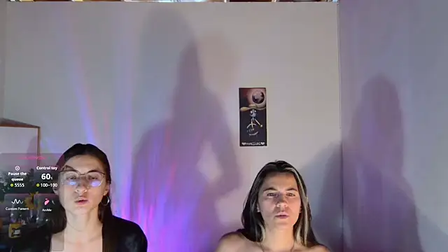 Sarajonnes4 – Live XXX-chat