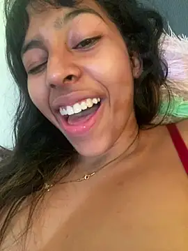 THALIA_EF Show in webcam