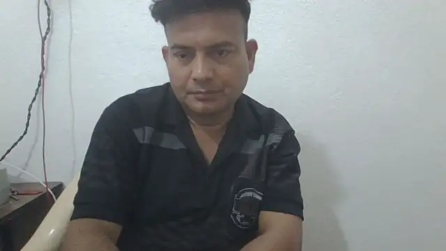 Онлайн чат XXX KUMA_500