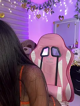 Vane_Rossee – Kamerová šou