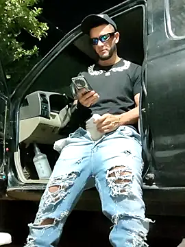 PIGHIGHDIRTY_p0 Chat XXX live