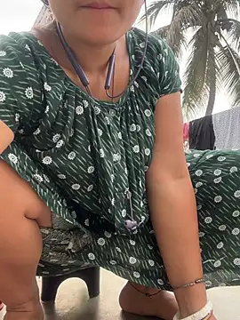 Chat XXX ao vivo de Ishikaranaa