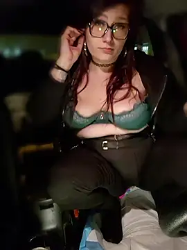 แชท XXX สดของ wildyoungNhorny