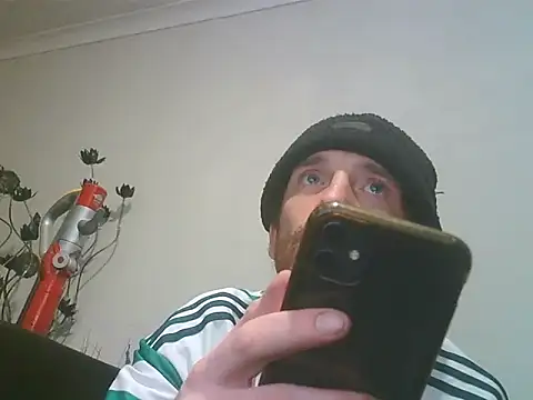 PocoLoco420 即時 XXX 聊天