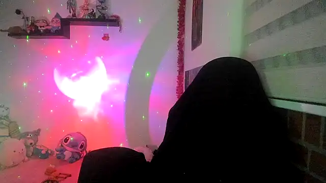 Chat XXX ao vivo de Shaddycute_