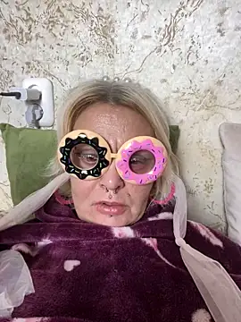 Gardener_of_Illusions' Webcam Show