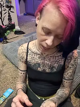 Toxii-: онлайн-секс-чат