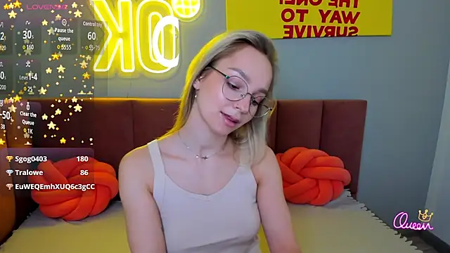 แชท XXX สดของ DaisyMellifluous