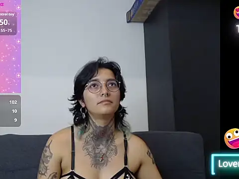 Chat XXX ao vivo de Ivyravens