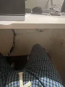 Show modela awesomemilkss na web-kameri