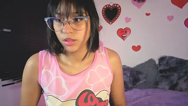 แชท XXX สดของ PaulaCutexs