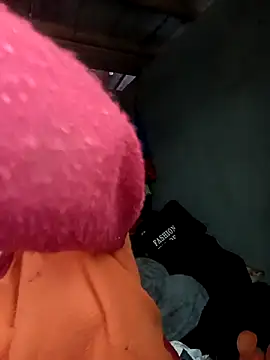 Živý XXX chat Hoa-tuylip