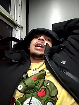 bigdickjojo69's Live XXX Chat