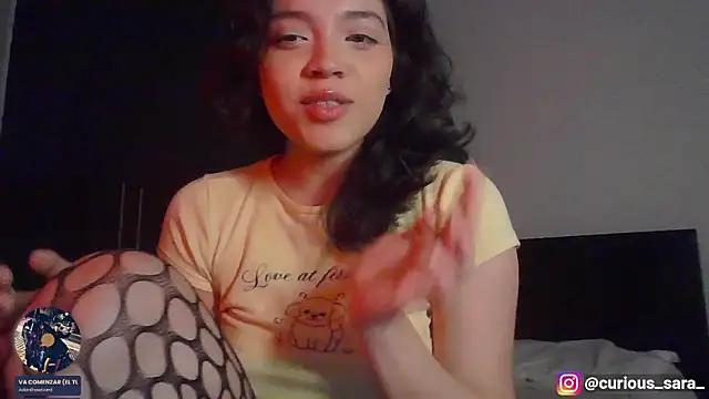 _curiouskitten_ Adlı Modelin Canlı XXX Sohbeti