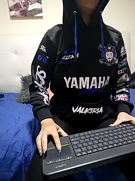 valka_01 live XXX chat