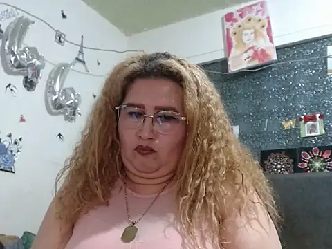 Webkamerová show Perla1981--