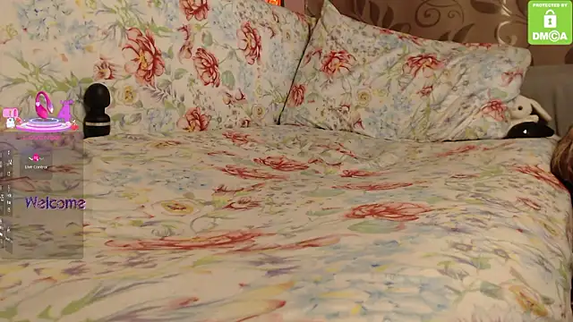 Czat XXX na żywo – _M_i_a___