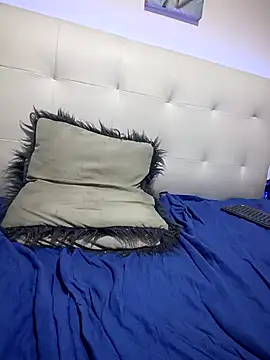 valka_01's Live XXX Chat