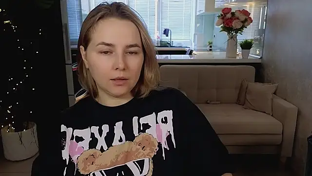 Mira_Mermayd's Live XXX Chat