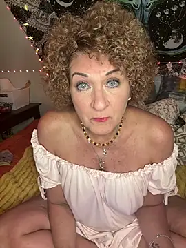 SuzyCatzz: απευθείας συνομιλία ΧΧΧ