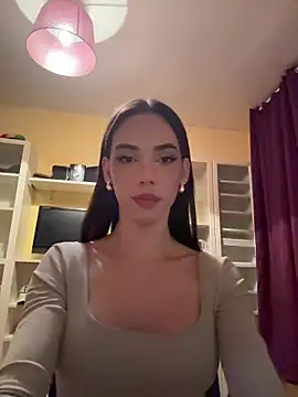 Chat +18 de Carlita_cute ao vivo