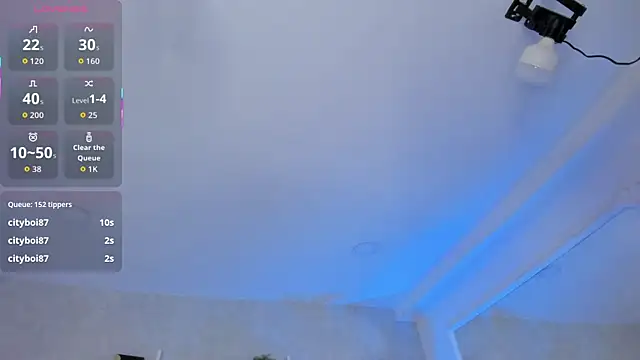 Chat XXX en directo de EmiliaRose_