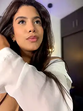 OneInAMillionXXX's Live XXX Chat