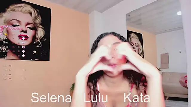 SSWEETSIINNN élő XXX-chatje