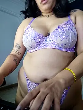 Chat +18 de lia_sexx19 ao vivo