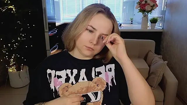 Mira_Mermayd 现场XXX聊天