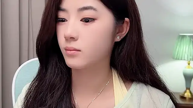 Nicole20266のウェブカメラショー