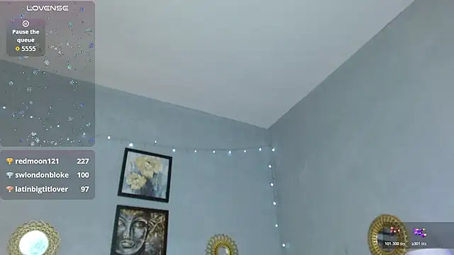 CorinndupontxのライブXXXチャット